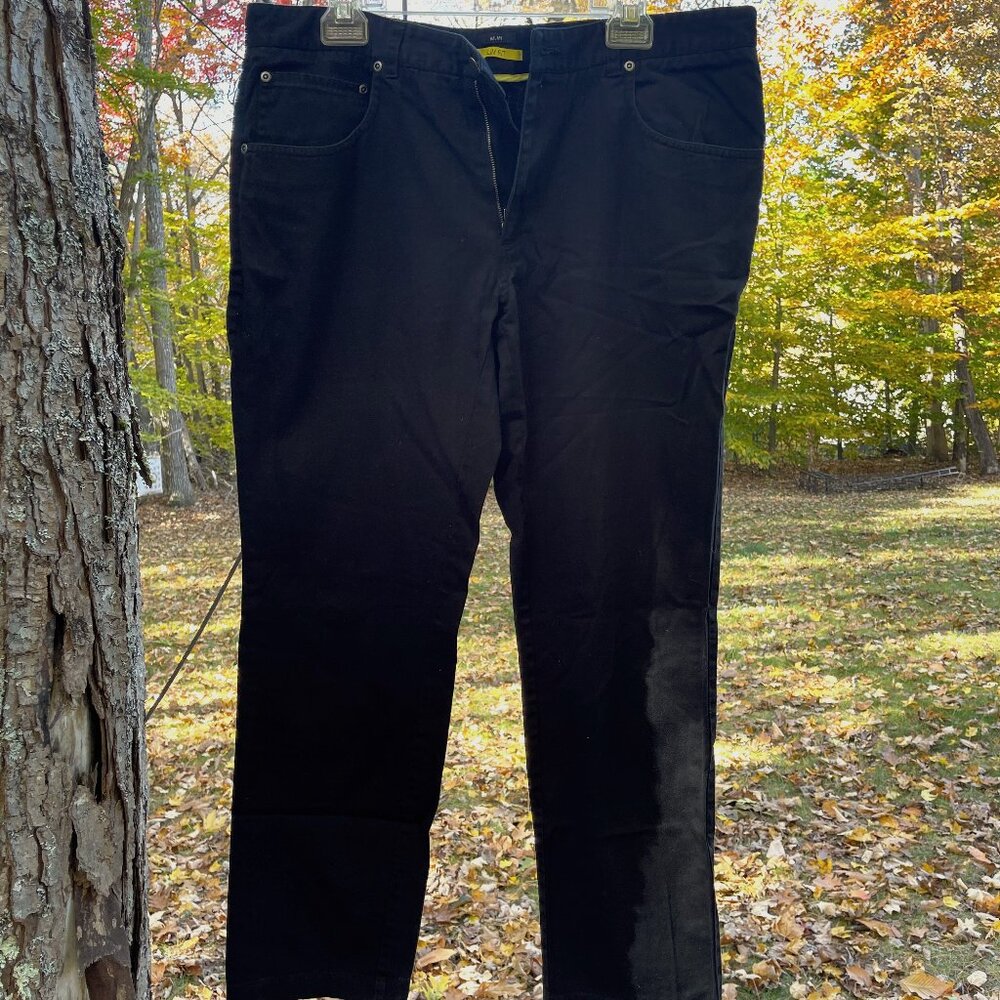 International Concepts Slim-Fit Pants – Sleek & Versatile